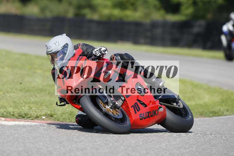 /44 09.08.2025 Plüss Moto Sport ADR/Freies Fahren/70